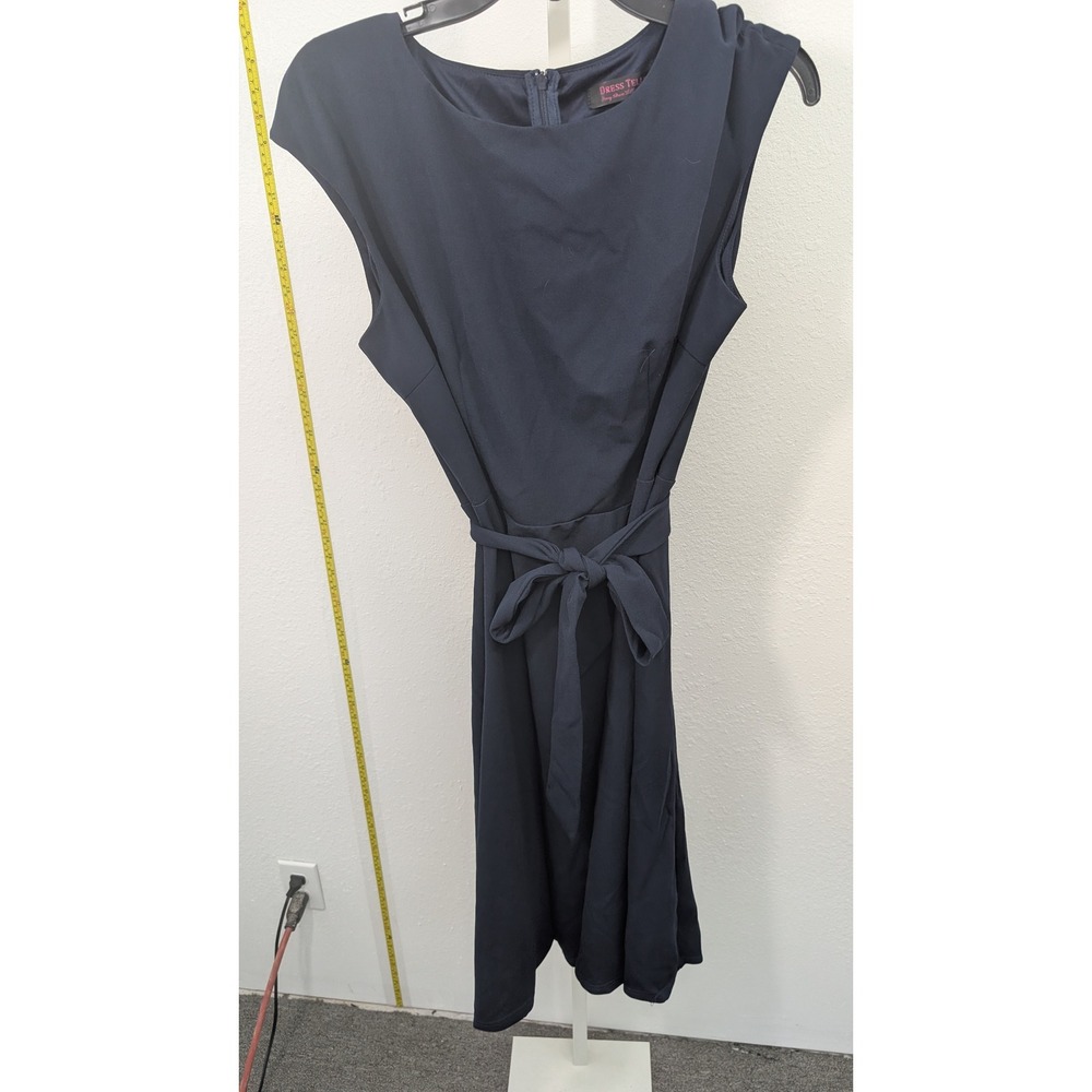 Dress Tells Women XL Navy Blue Fit and Flare Sleeveless Tie Waist Cocktail Dress